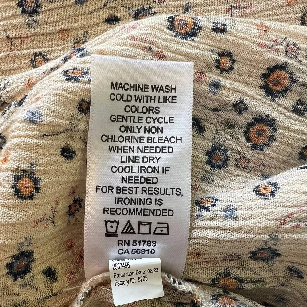 Maurices Multi-Floral Smocked Peplum Top - Picture 13 of 16